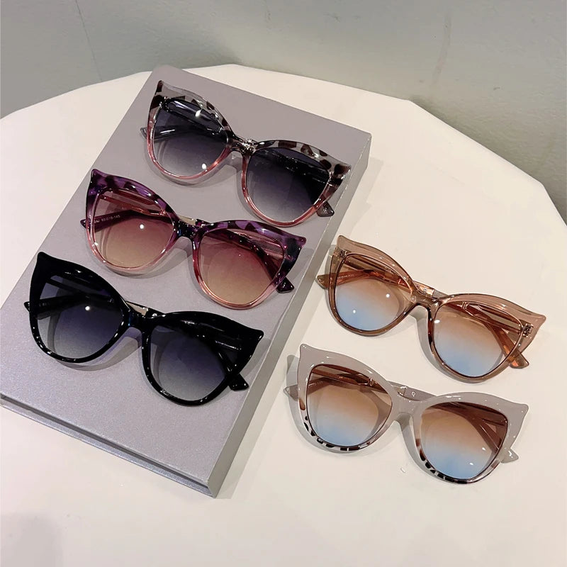KAMMPT Cat Eye Sunglasses Women 2025 New Fashion Vintage Multicolor Casual Sun Glasses Trendy Luxury Brand Design Decor Shades